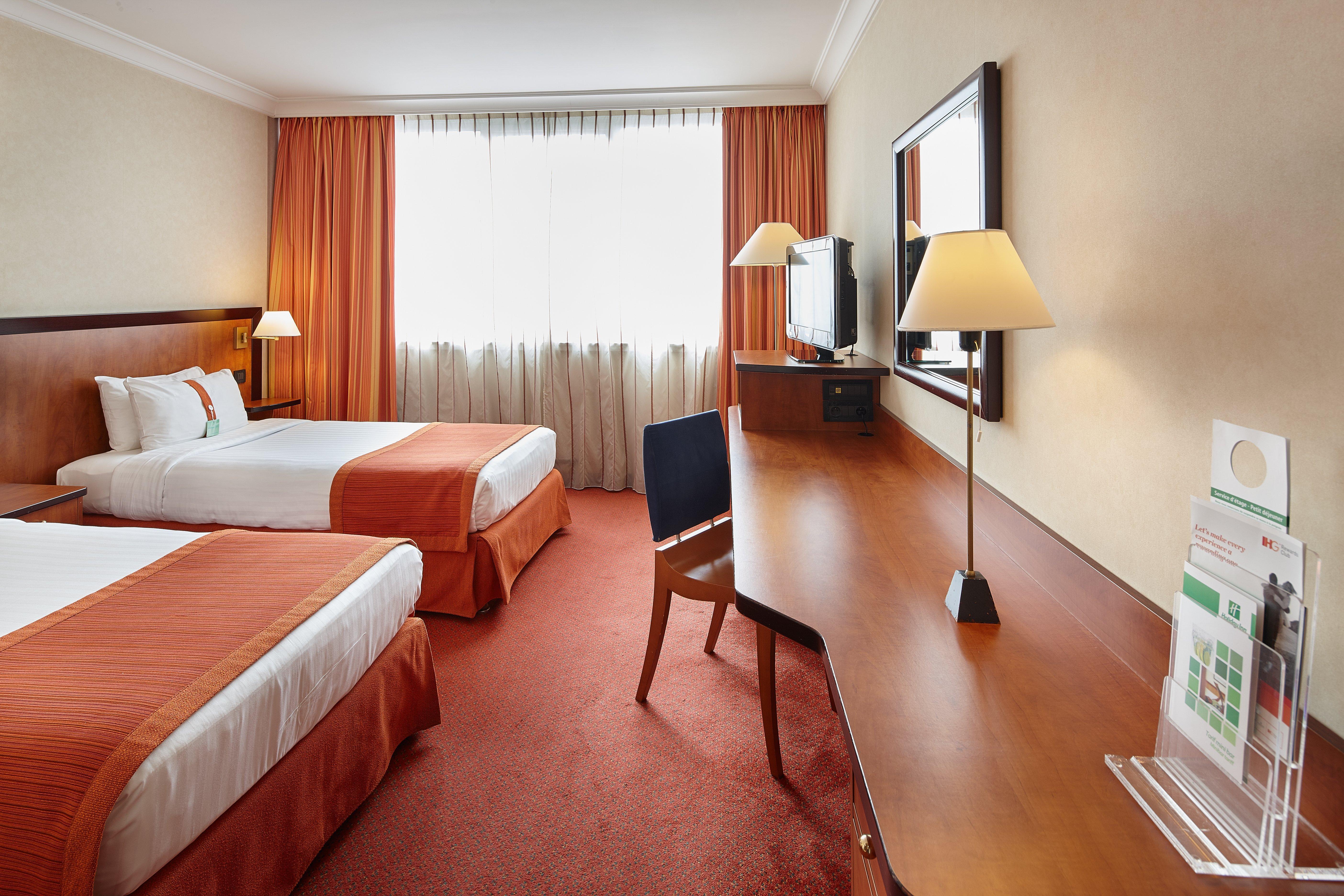 Doubletree By Hilton Paris Bougival 호텔 외부 사진