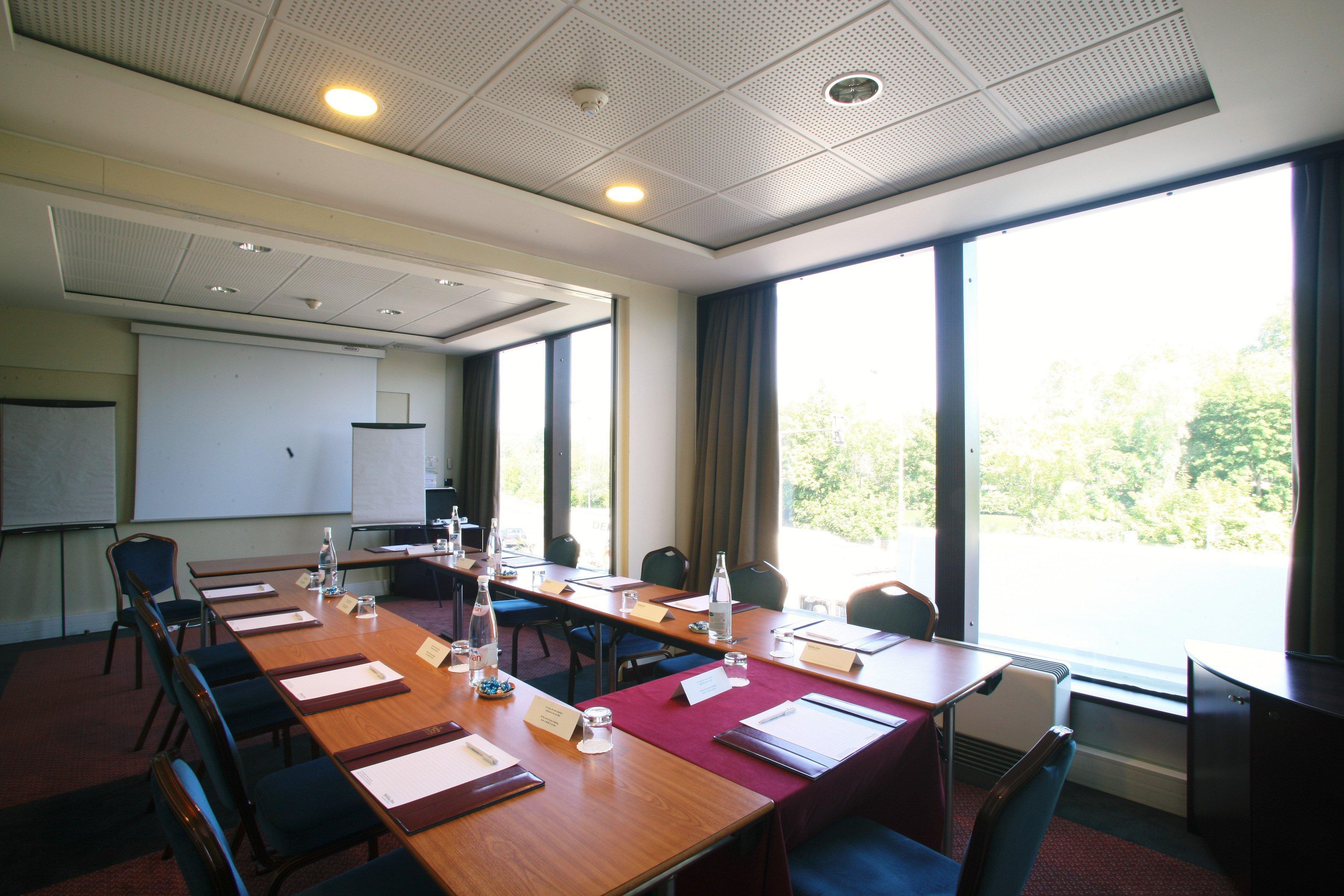 Doubletree By Hilton Paris Bougival 호텔 외부 사진