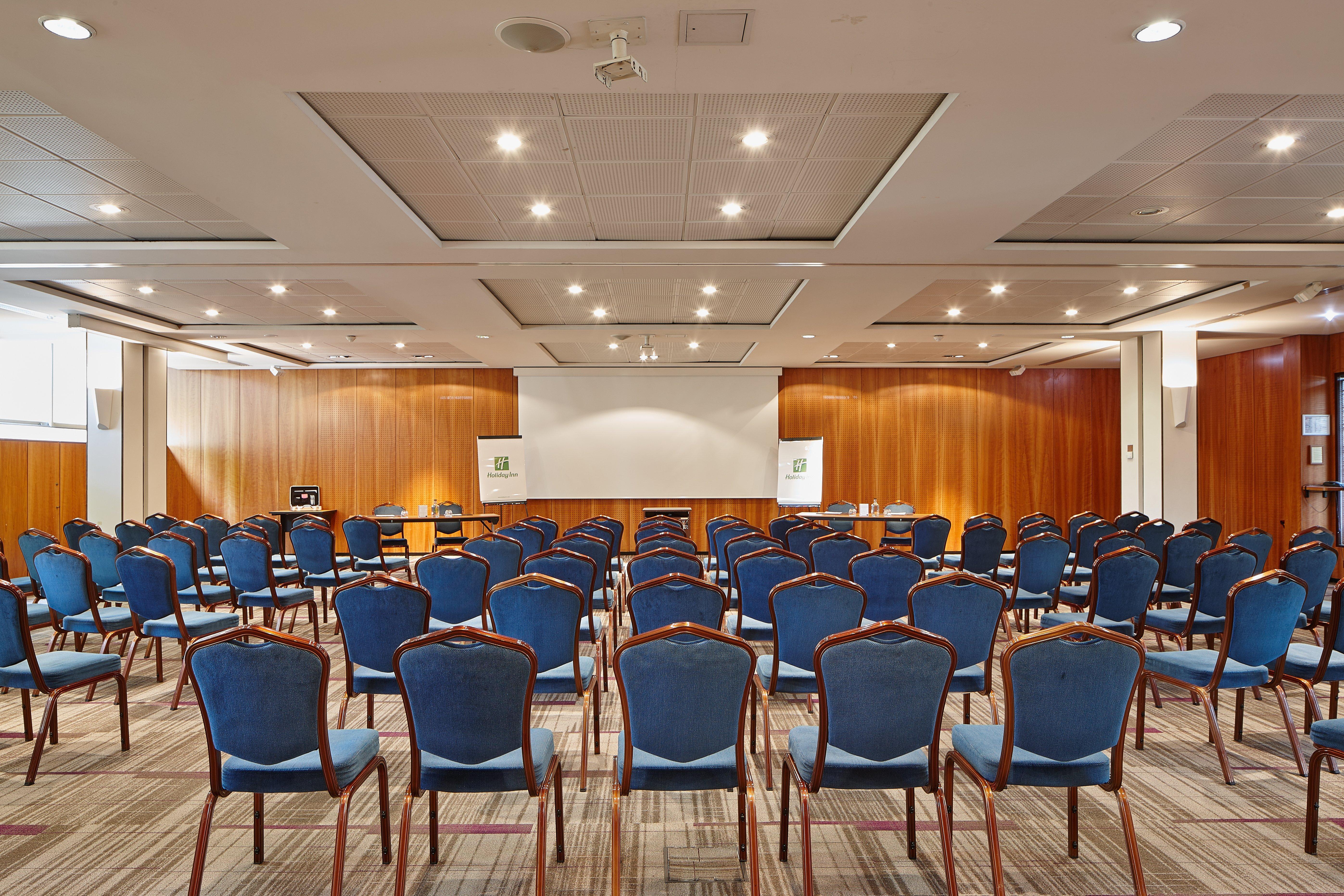 Doubletree By Hilton Paris Bougival 호텔 외부 사진