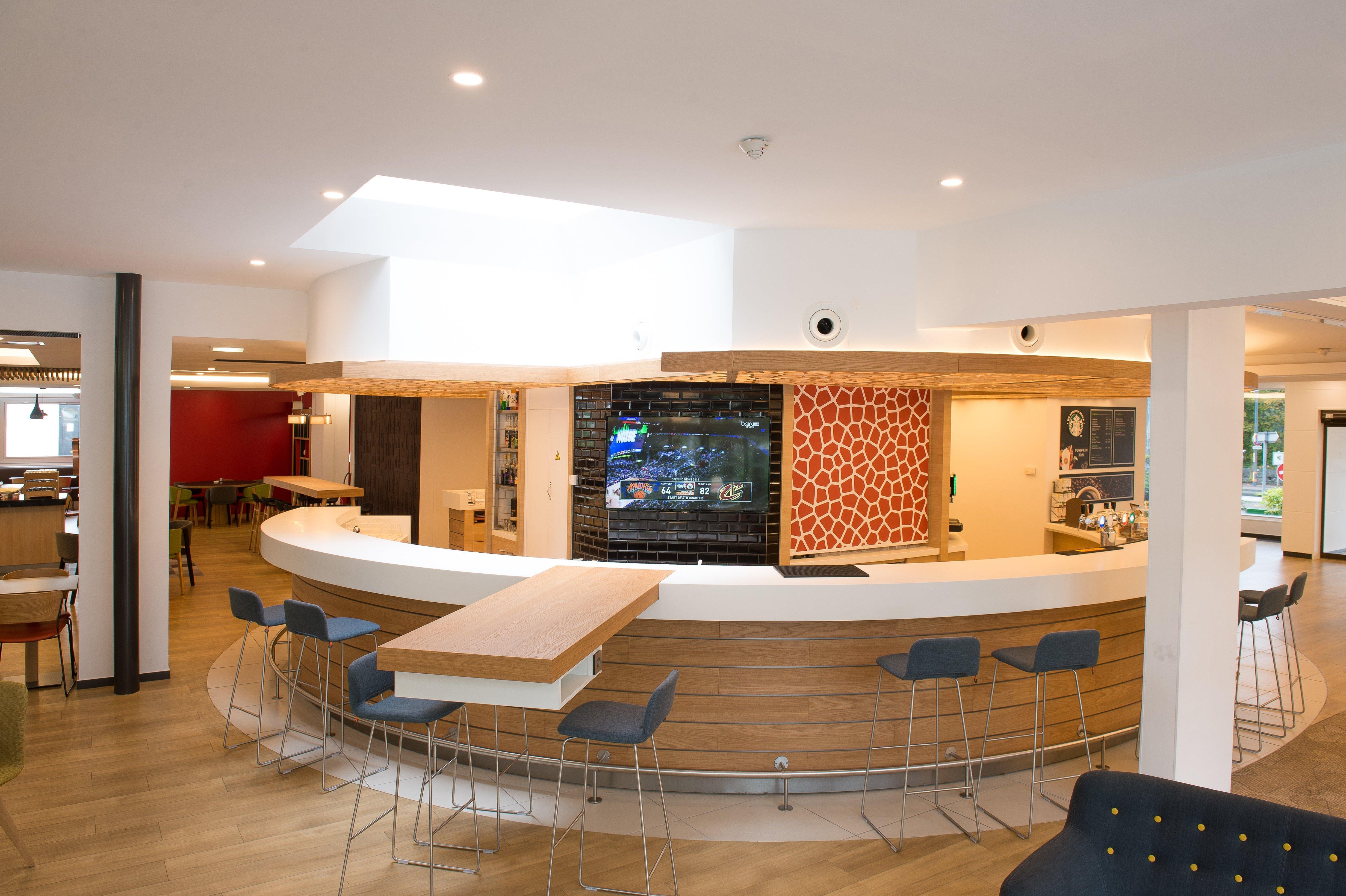 Doubletree By Hilton Paris Bougival 호텔 외부 사진