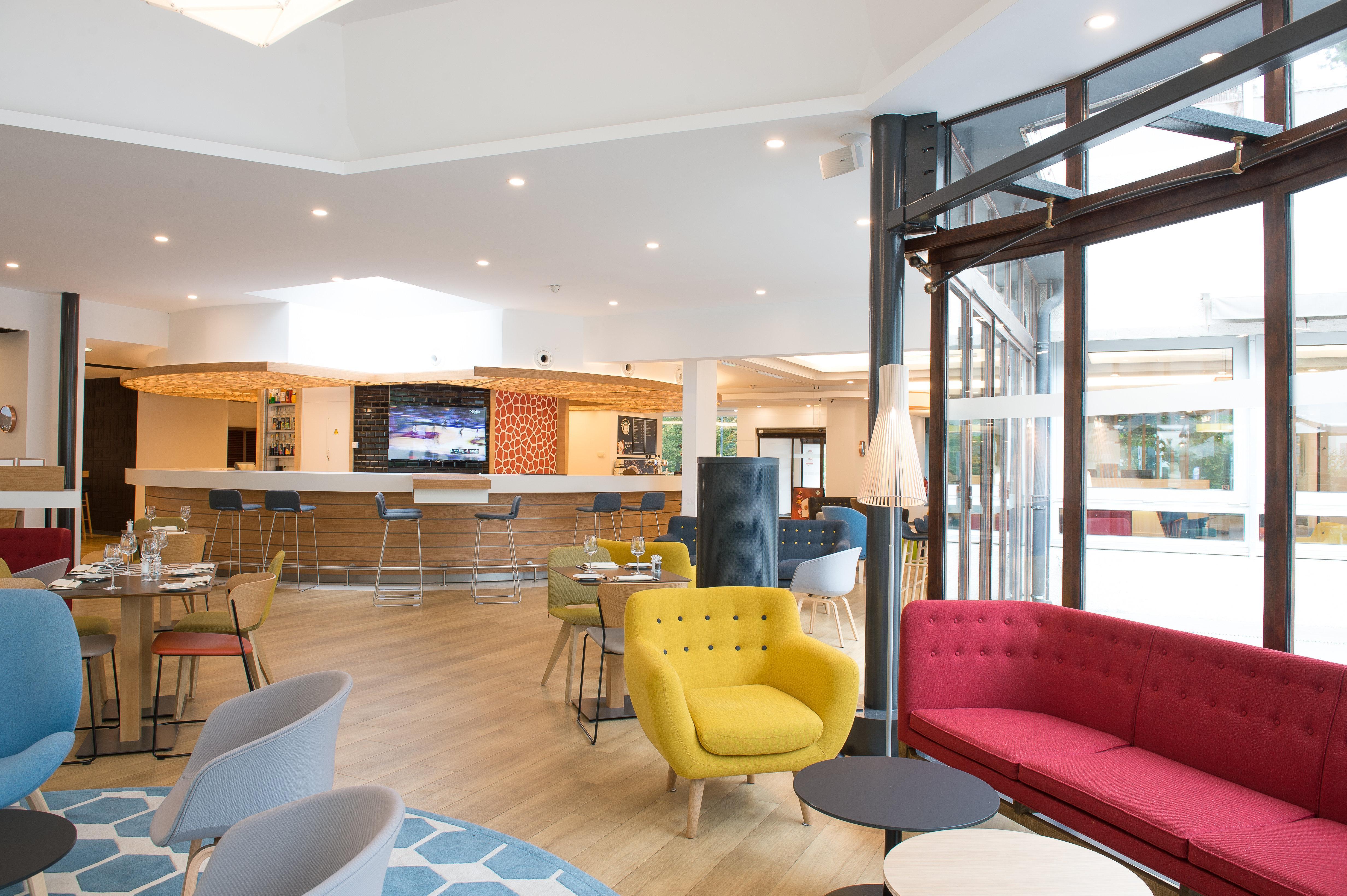Doubletree By Hilton Paris Bougival 호텔 외부 사진