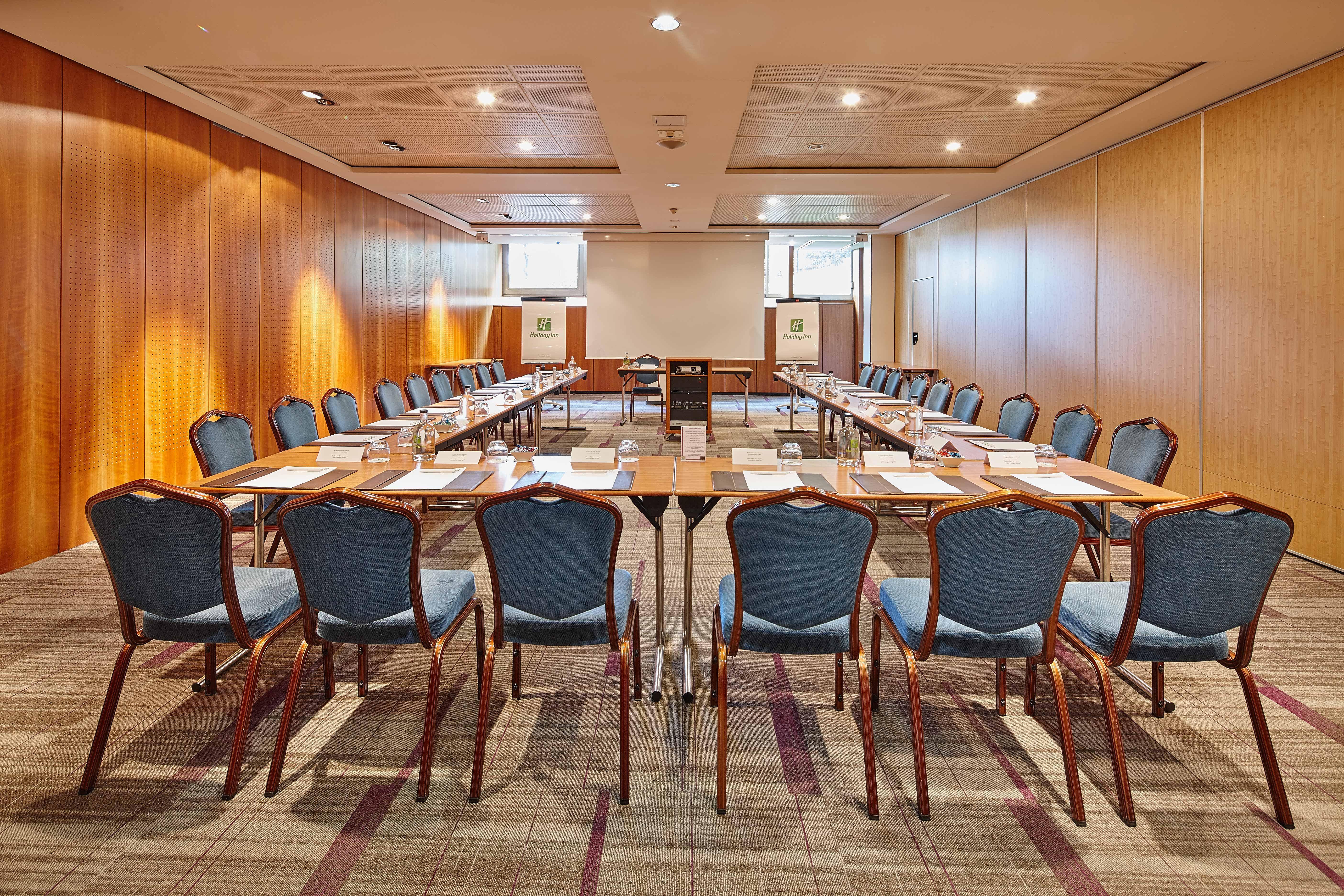 Doubletree By Hilton Paris Bougival 호텔 외부 사진