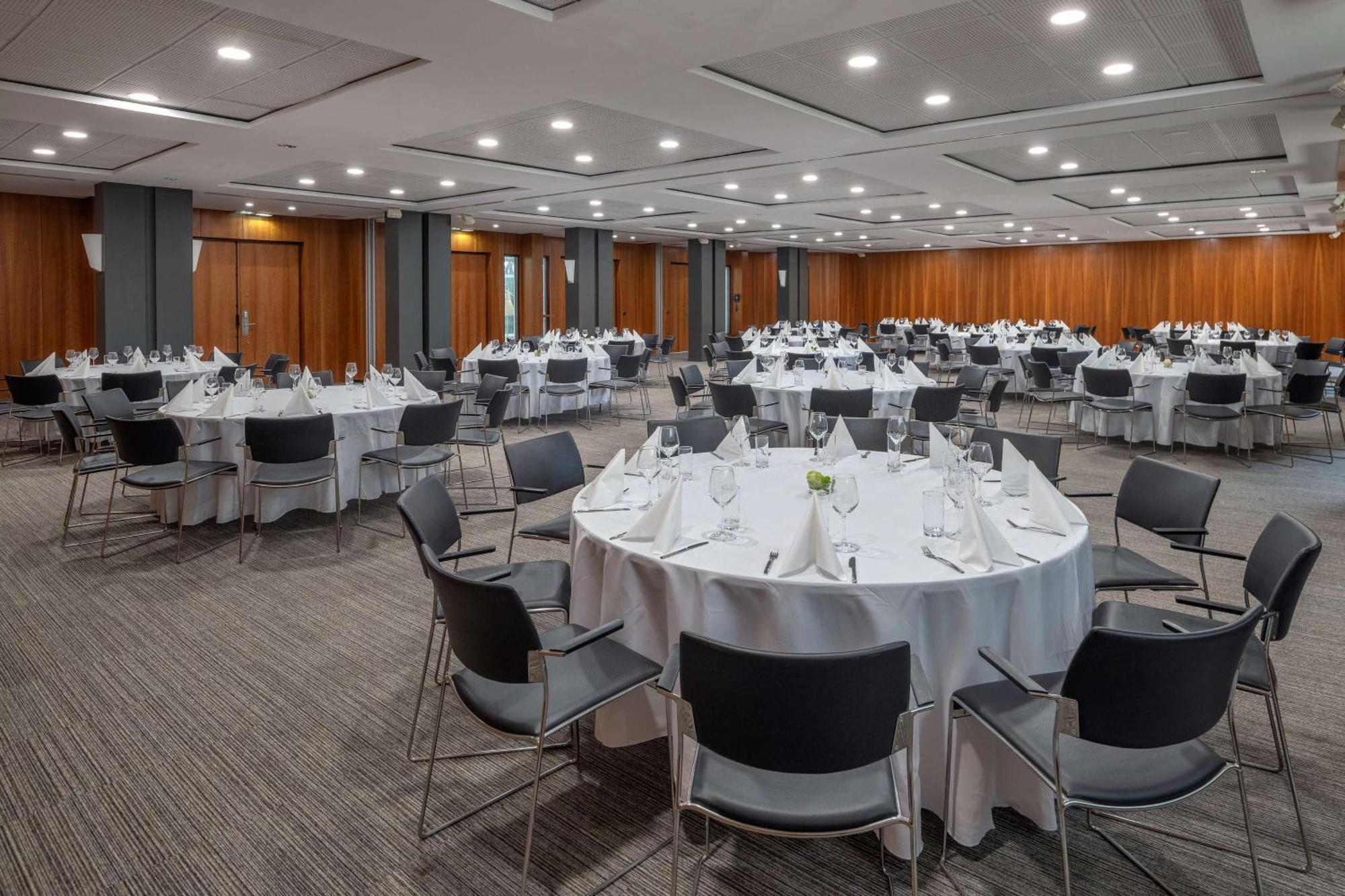 Doubletree By Hilton Paris Bougival 호텔 외부 사진