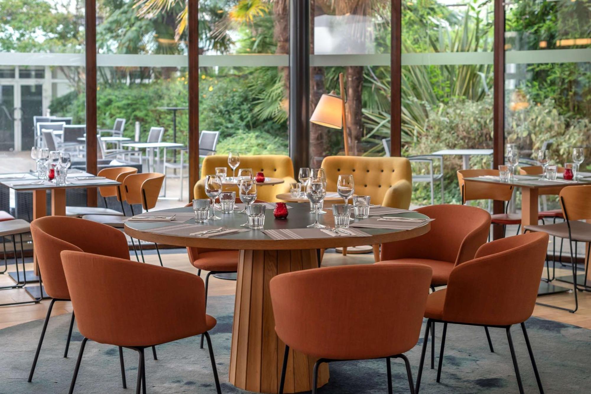 Doubletree By Hilton Paris Bougival 호텔 외부 사진