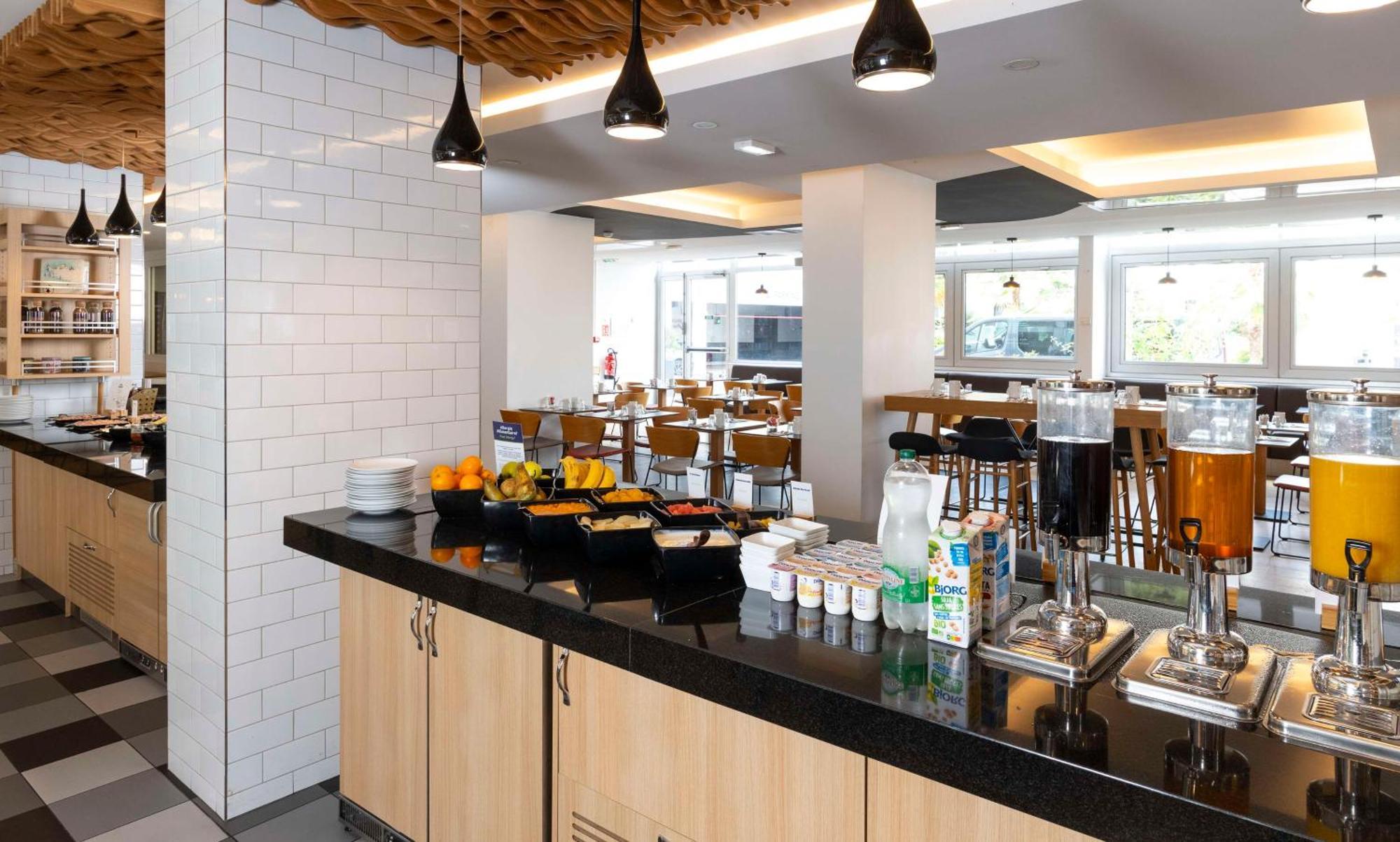 Doubletree By Hilton Paris Bougival 호텔 외부 사진