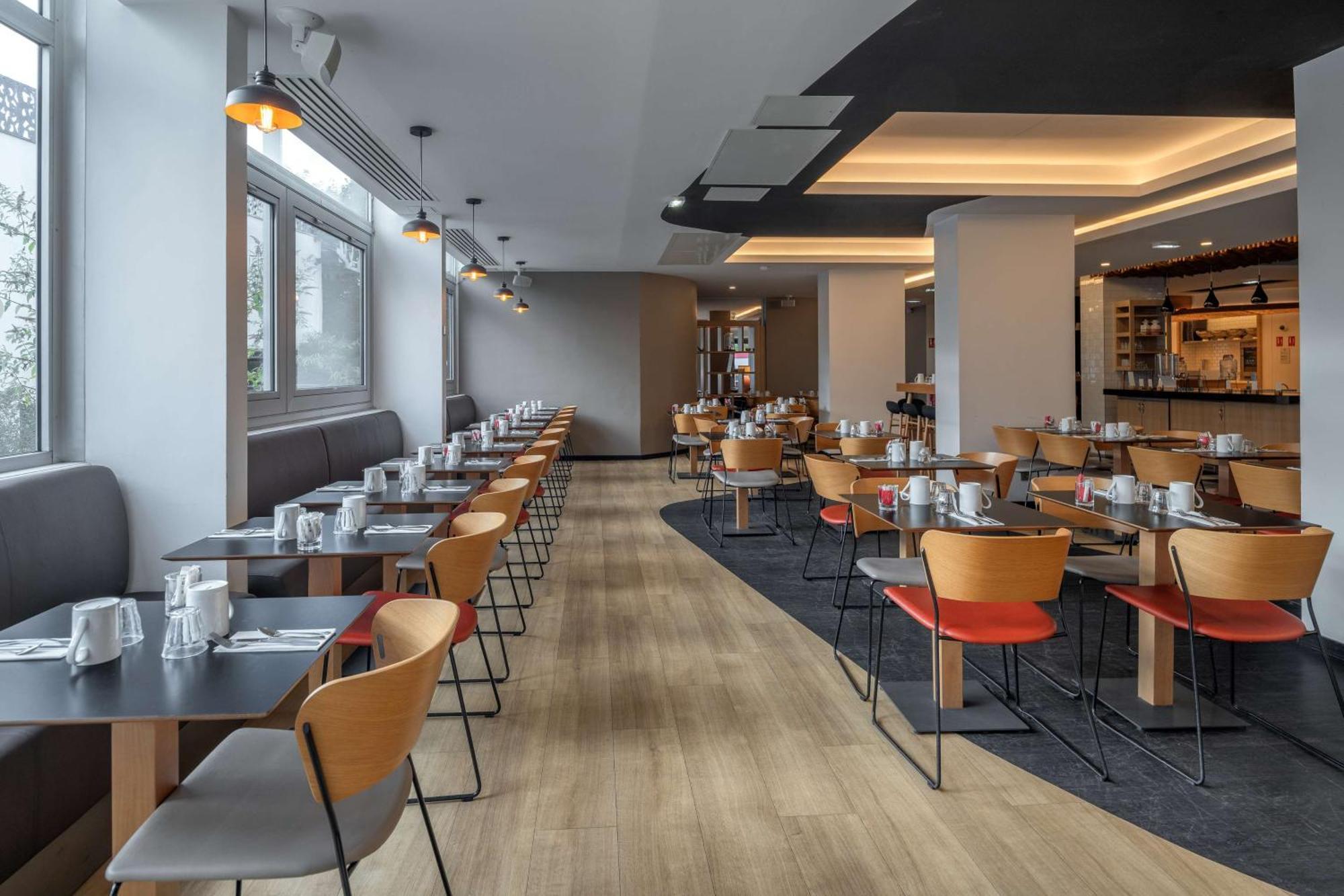 Doubletree By Hilton Paris Bougival 호텔 외부 사진
