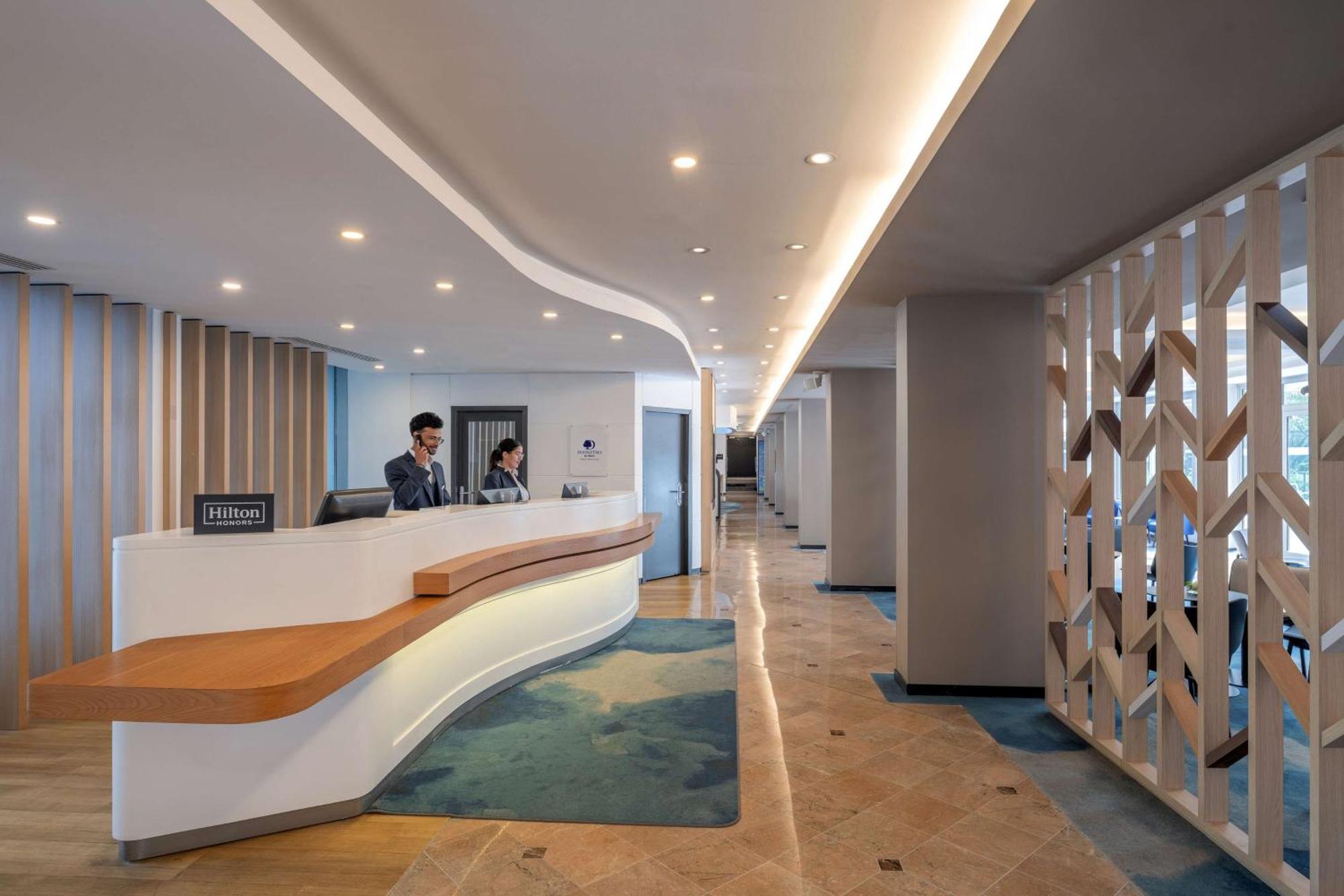 Doubletree By Hilton Paris Bougival 호텔 외부 사진