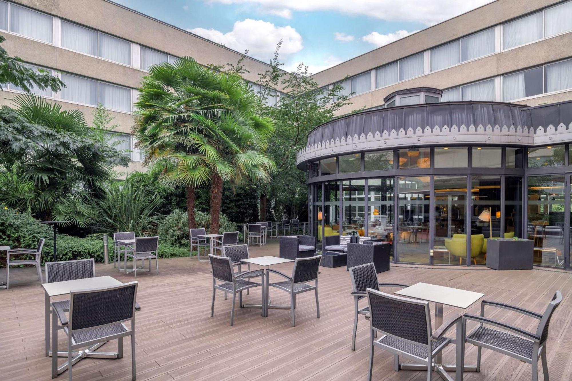 Doubletree By Hilton Paris Bougival 호텔 외부 사진